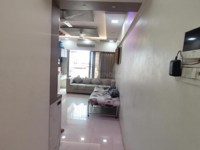 1 BHK Apartment in Dahisar East for resale Mumbai. The reference number is 20984058