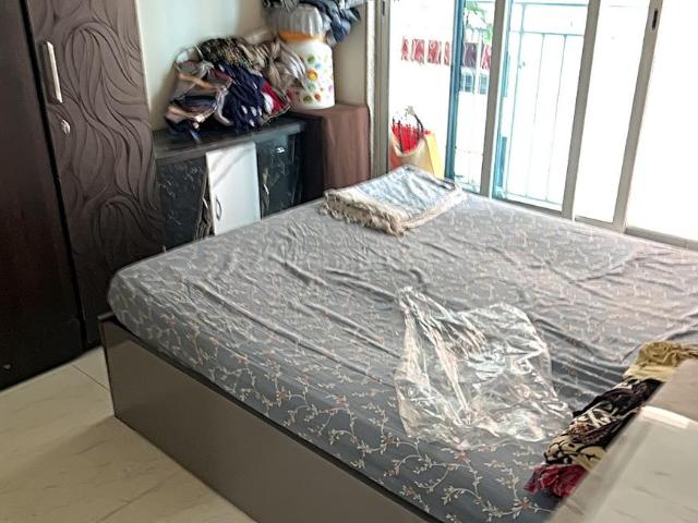 1 BHK Apartment in Dahisar East for resale Mumbai. The reference number is 21049352