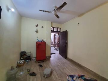1 BHK Apartment in DDA LIG Flats for resale New Delhi. The reference number is 20503176