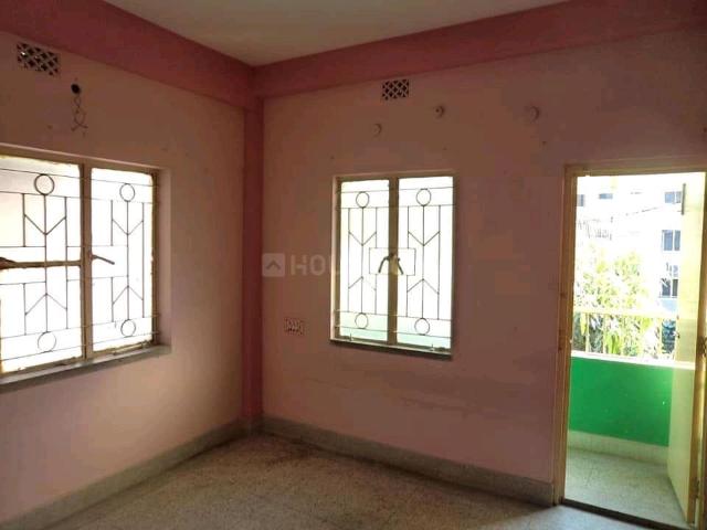 1 BHK Apartment in Dhakuria for resale Kolkata. The reference number is 9488722