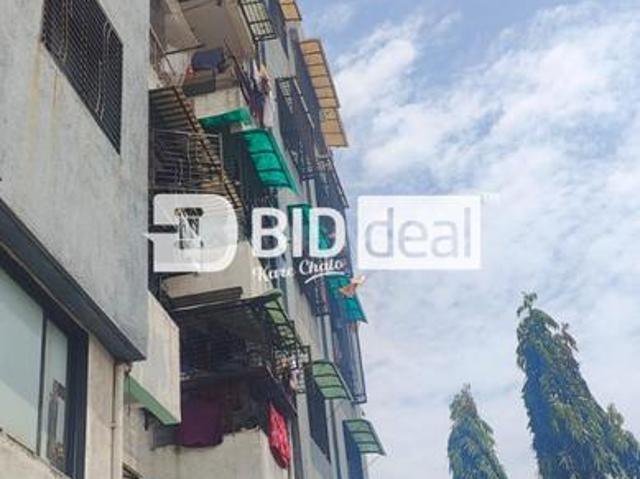 1 BHK Apartment in Dindoli for resale Surat. The reference number is 20594639