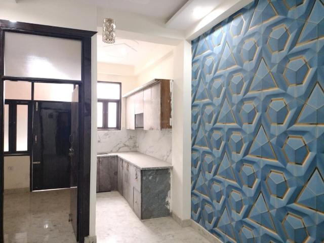 1 BHK Apartment in DLF Ankur Vihar for resale Ghaziabad. The reference number is 14785703