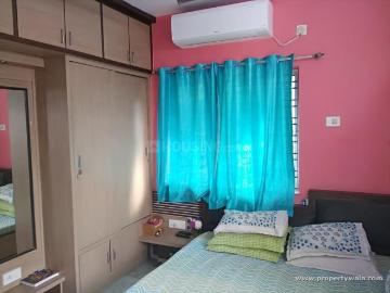 1 BHK Apartment in DLF Ankur Vihar for resale Ghaziabad. The reference number is 13916411