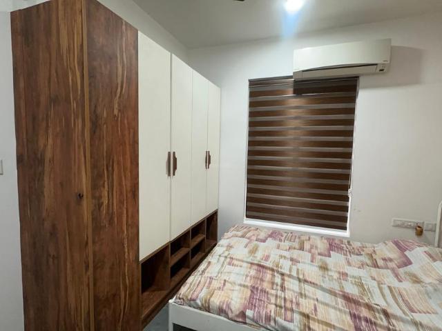 1 BHK Apartment in Eroor for rent Kochi. The reference number is 20884518