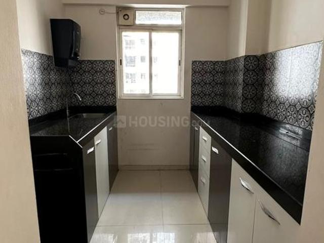 1 BHK Apartment in Kolshet for rent Thane. The reference number is 21058955