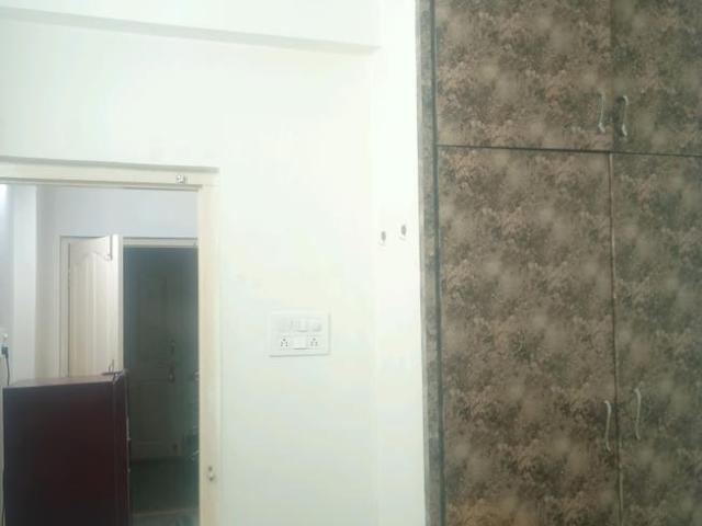 1 BHK Apartment in Kondapur for rent Hyderabad. The reference number is 16529654