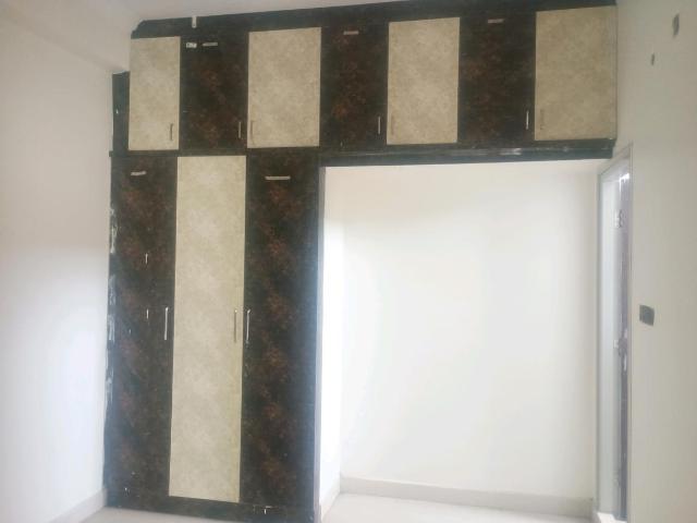 1 BHK Apartment in Kondapur for rent Hyderabad. The reference number is 16643351