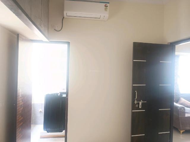 1 BHK Apartment in Kondapur for rent Hyderabad. The reference number is 17333672