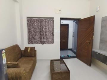 1 BHK Apartment in Kondapur for rent Hyderabad. The reference number is 20053409