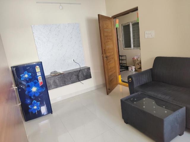 1 BHK Apartment in Kondapur for rent Hyderabad. The reference number is 20496327