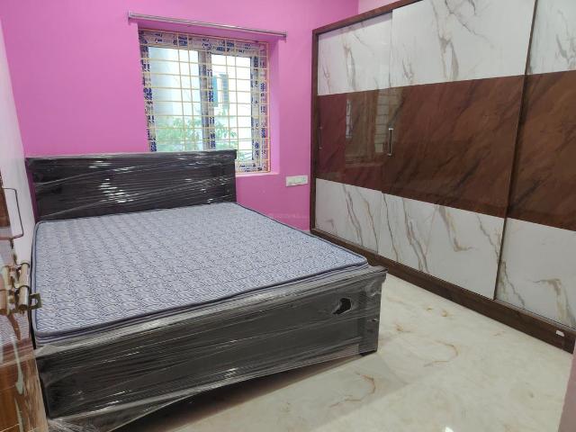 1 BHK Apartment in Kondapur for rent Hyderabad. The reference number is 20559762