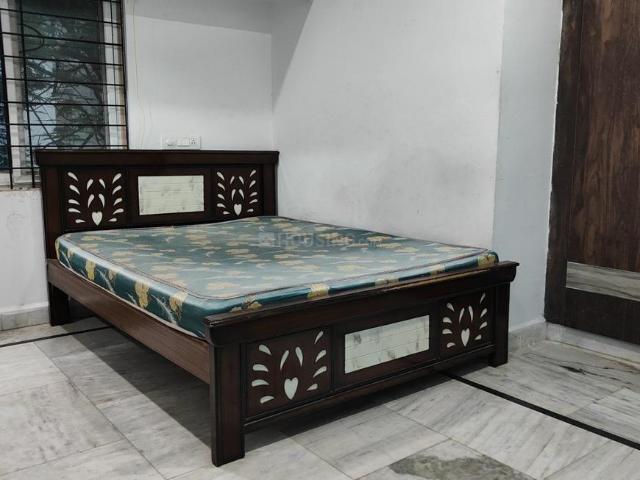 1 BHK Apartment in Kondapur for rent Hyderabad. The reference number is 20608945