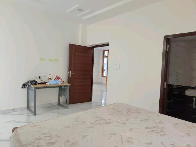 1 BHK Apartment in Kondapur for rent Hyderabad. The reference number is 20699619