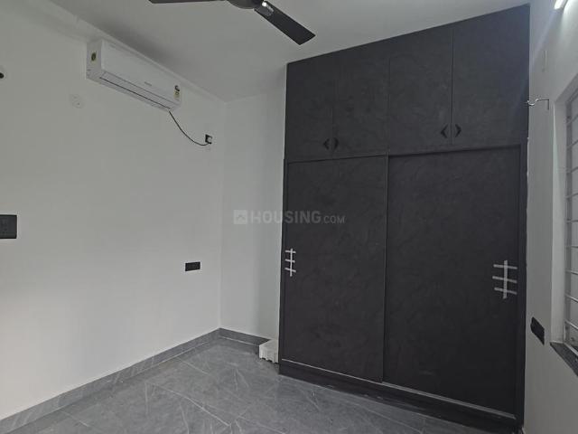 1 BHK Apartment in Kondapur for rent Hyderabad. The reference number is 20913125