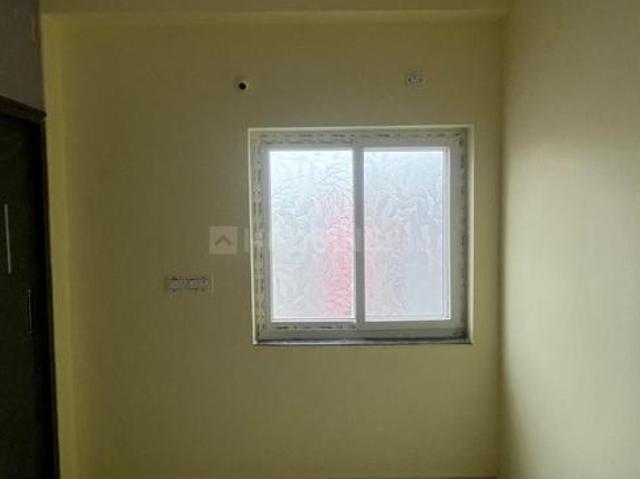 1 BHK Apartment in Kondapur for rent Hyderabad. The reference number is 20947650