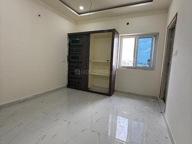 1 BHK Apartment in Kondapur for rent Hyderabad. The reference number is 21039743