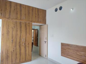 1 BHK Apartment in Koramangala for rent Bengaluru. The reference number is 20527475