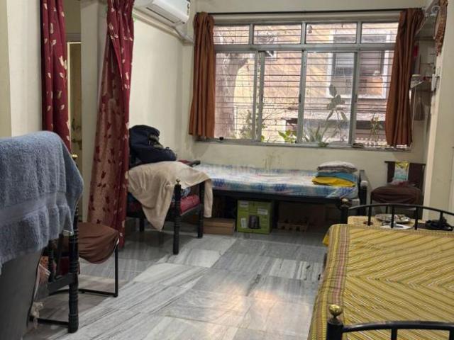 1 BHK Apartment in Koregaon Park for rent Pune. The reference number is 19887062