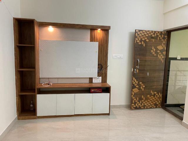 1 BHK Apartment in Kadugodi for rent Bengaluru. The reference number is 14876075