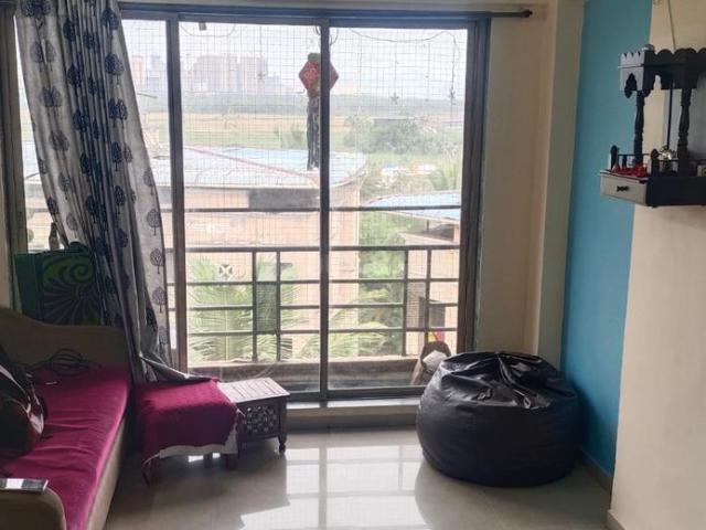 1 BHK Apartment in Kalwa for resale Thane. The reference number is 18817642