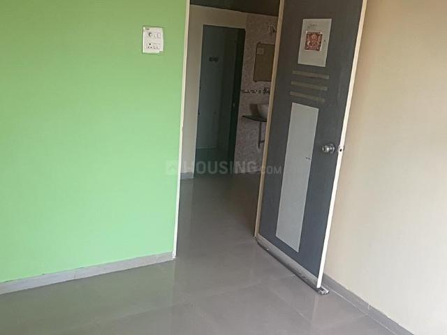 1 BHK Apartment in Kalyan West for rent Kalyan. The reference number is 19946054