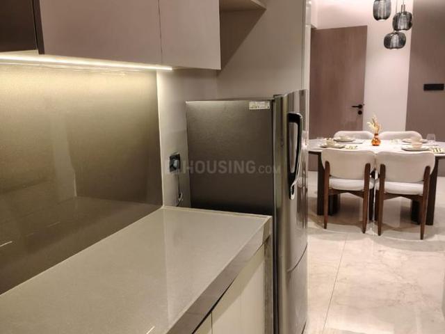 1 BHK Apartment in Kalyan West for resale Kalyan. The reference number is 18805677
