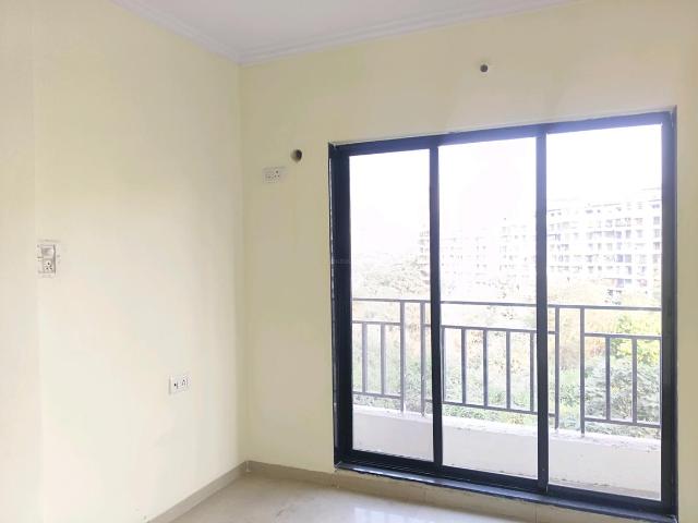 1 BHK Apartment in Kalyan West for resale Kalyan. The reference number is 18341509