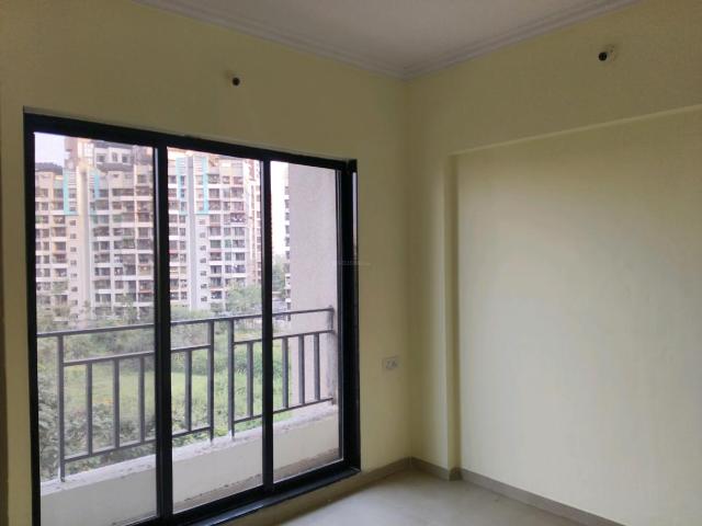1 BHK Apartment in Kalyan West for resale Kalyan. The reference number is 19056260