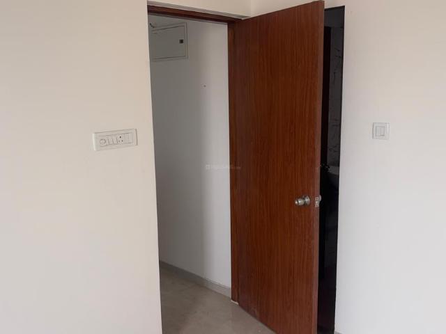 1 BHK Apartment in Kalyan West for resale Kalyan. The reference number is 20730761