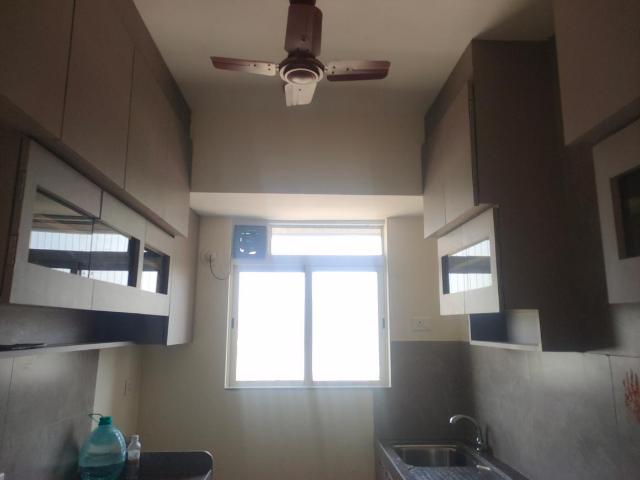1 BHK Apartment in Kandivali East for rent Mumbai. The reference number is 17117436