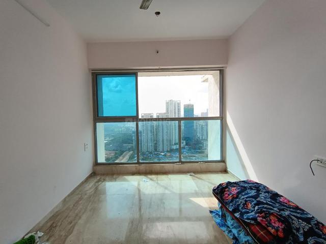 1 BHK Apartment in Kandivali East for rent Mumbai. The reference number is 18073694
