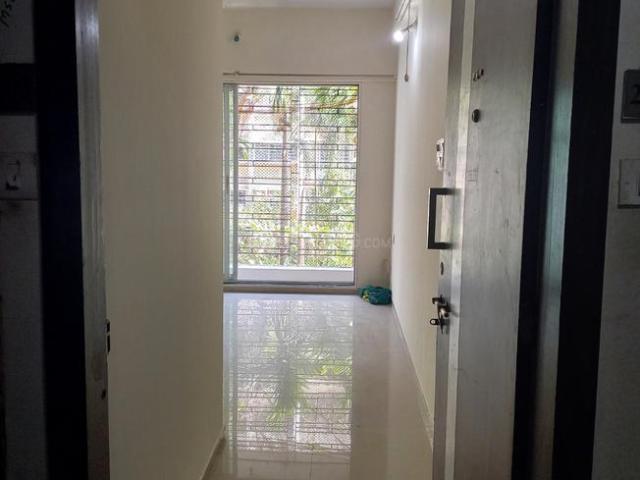 1 BHK Apartment in Kandivali East for rent Mumbai. The reference number is 19873297