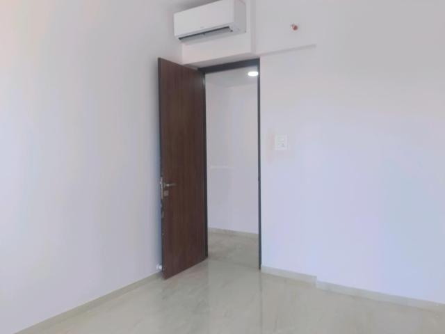 1 BHK Apartment in Kandivali East for rent Mumbai. The reference number is 20025825