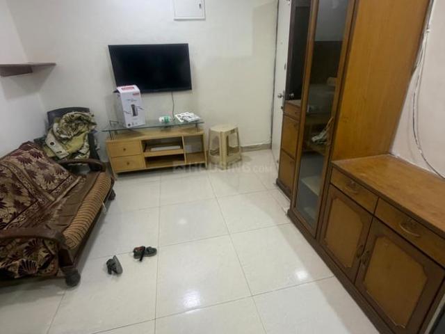 1 BHK Apartment in Kandivali East for rent Mumbai. The reference number is 20437077