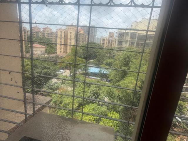 1 BHK Apartment in Kandivali East for rent Mumbai. The reference number is 20590177