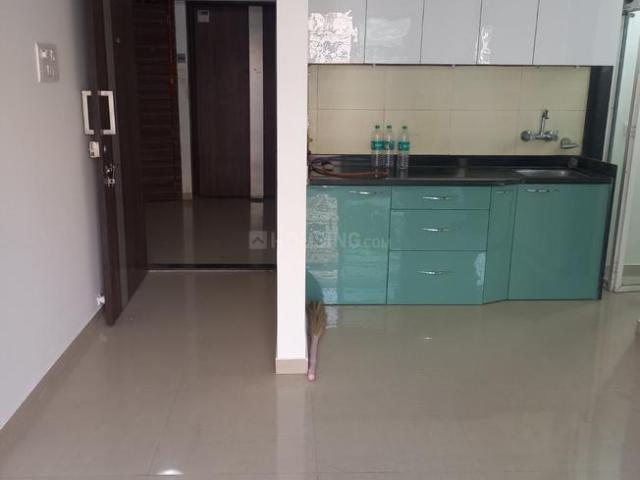 1 BHK Apartment in Kandivali East for rent Mumbai. The reference number is 20834915