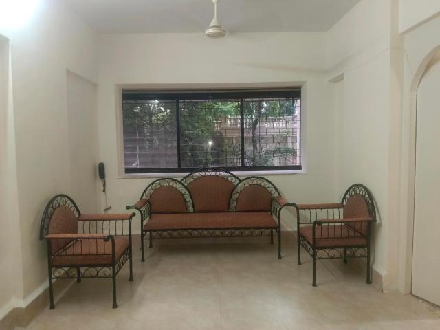1 BHK Apartment in Kandivali East for rent Mumbai. The reference number is 21057229