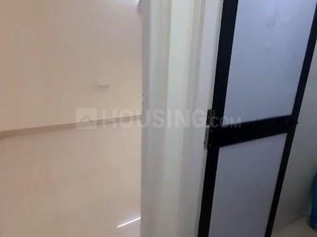 1 BHK Apartment in Kandivali East for rent Mumbai. The reference number is 21062081