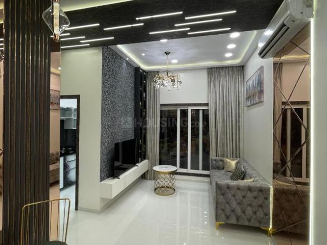 1 BHK Apartment in Kandivali East for resale Mumbai. The reference number is 17278092