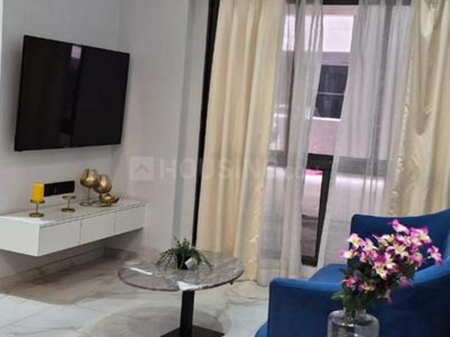 1 BHK Apartment in Kandivali East for resale Mumbai. The reference number is 20430057