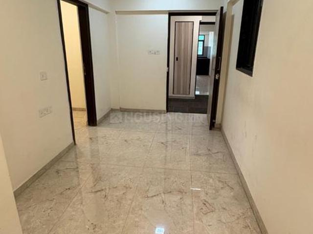1 BHK Apartment in Kandivali East for resale Mumbai. The reference number is 20450146