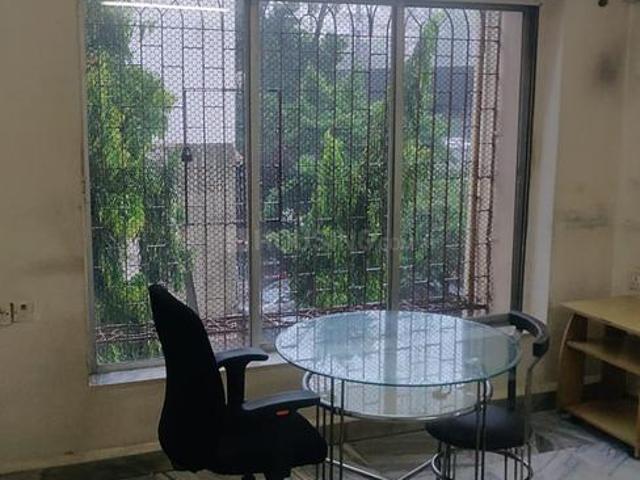 1 BHK Apartment in Kandivali East for resale Mumbai. The reference number is 20646449