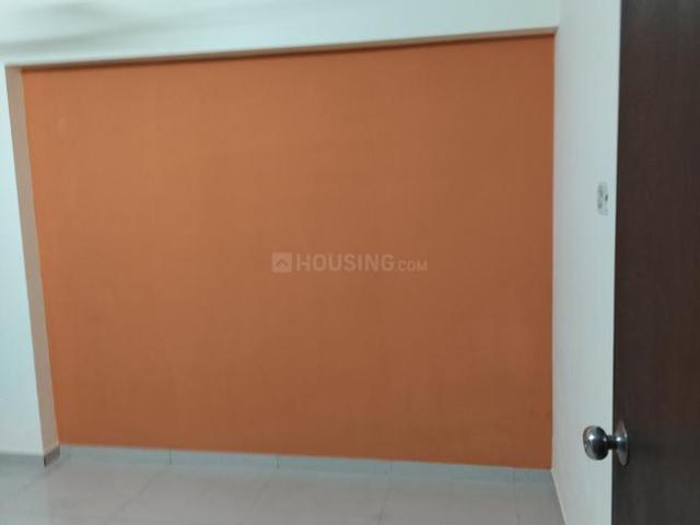 1 BHK Apartment in Kandivali East for resale Mumbai. The reference number is 21196671