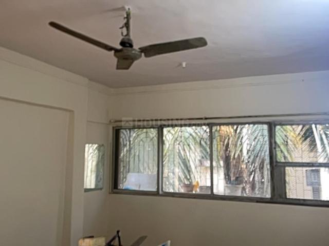1 BHK Apartment in Kandivali West for rent Mumbai. The reference number is 20179739
