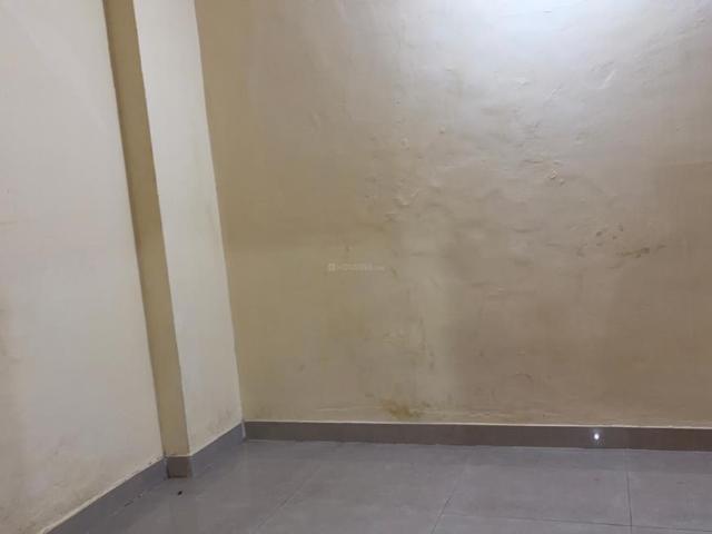 1 BHK Apartment in Kandivali West for rent Mumbai. The reference number is 20643407