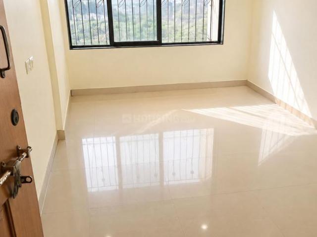 1 BHK Apartment in Kandivali West for rent Mumbai. The reference number is 21204338