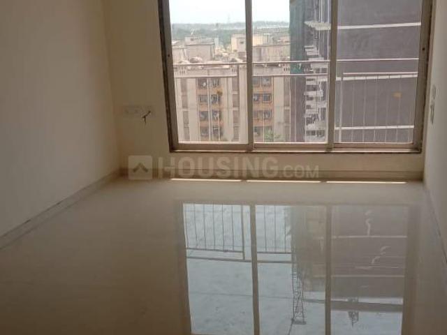1 BHK Apartment in Kandivali West for resale Mumbai. The reference number is 10651747