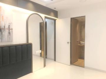 1 BHK Apartment in Kandivali West for resale Mumbai. The reference number is 19520218
