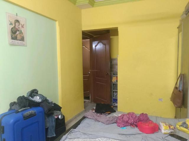 1 BHK Apartment in Kandivali West for resale Mumbai. The reference number is 19702600