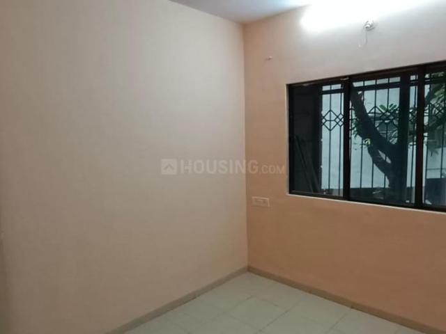 1 BHK Apartment in Kandivali West for resale Mumbai. The reference number is 20944505